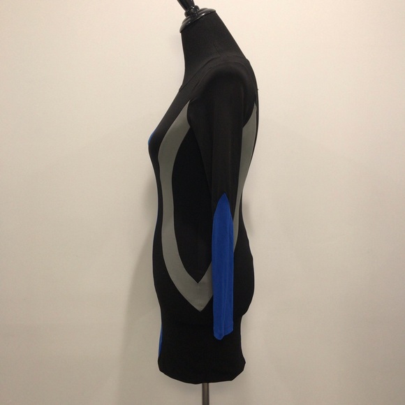 Arden B Colorblocking Bodycon Dress - Picture 4 of 9